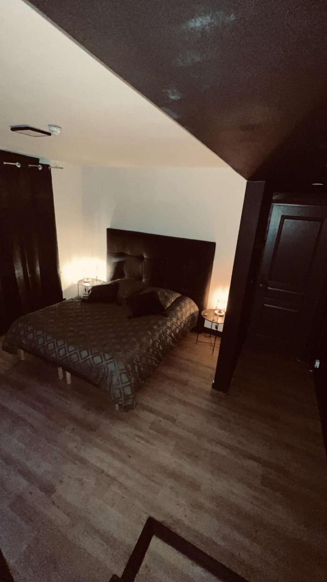 Magnifique Loft 35m2 Jacuzzi Rvb Night 1 Liebeshotel *